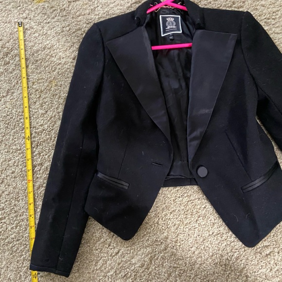 JUICY COUTURE CROPPED TUXEDO JACKET - Picture 5 of 7